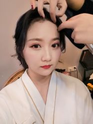 -艾米丽婚纱礼服