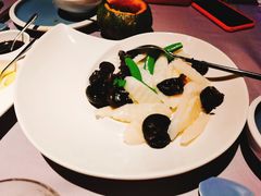 鲜准山木耳甜-梧桐北京烤鸭·铜锅涮肉(海岸城店)