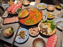 -楠小云·云南鲜菌·鲜牛自助火锅(九眼桥店)