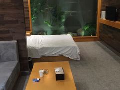 -丽池宫韩式汗蒸会馆(华灯坊店)