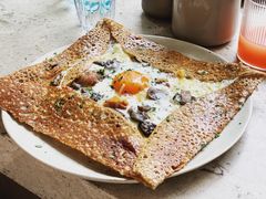 鸡蛋蘑菇熏肉荞麦可丽饼-RAC BAR(安福路店)