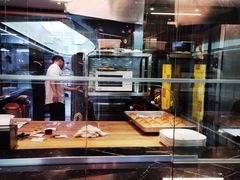面包甜点陈列柜-宝园酒家(美林M·LIVE天地东座店)