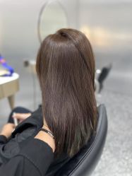 -Tloml salon
