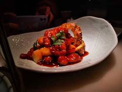 鲜果糖醋里脊-枚青·临安酒肆(腾飞大厦店)