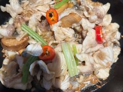 -谭厨中山传家菜.乳鸽.脆鲩鱼(华强北中航城店)