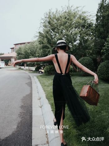 一眼就着迷的高级优雅纪实婚纱照