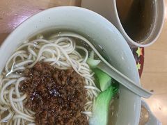 -李先生牛肉面大王(成都东站西广场店)