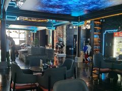 -屋有岛沉浸游戏旗舰店(中山公园店)