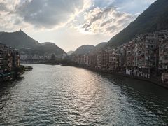 -古城苗家土菜馆(河景餐厅店)