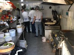-宝瑞门钉肉饼店