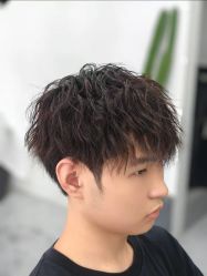 -H·Y HAIR SALON烫发·染发·造型