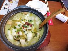 -周鱼小馆石锅酸菜鱼(活力汇店)