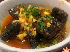 -钟掌勺忘不了地道湘菜(新天地假日广场店)