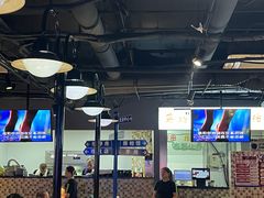 -马路牙子烧烤音乐酒馆(望京店)