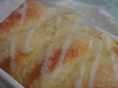 -好利来(上海长宁龙之梦店)