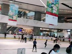 -冰纷万象滑冰场(南山万象天地店)