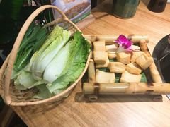 -椰夫人·养生椰子鸡(金沙洲永旺店)