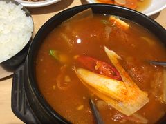 猪肉泡菜汤-山海珍味韩国料理(奥城店)