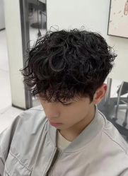 -逸丝风尚专注烫染