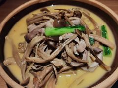 -吃饭皇帝大(合生汇店)