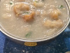 艇仔粥-陈老添美食店(宝华路店)
