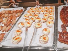 -雍容荟帝王蟹活龙虾展台自助(IFS黑金店)