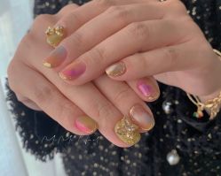 -Momo nail 日系美甲