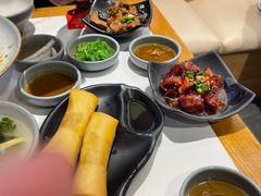 -馋三尺蟹粉小笼(人民广场店)