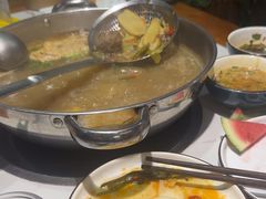 -乡土黄·鲜牛肉火锅·小龙虾(兴业街店)