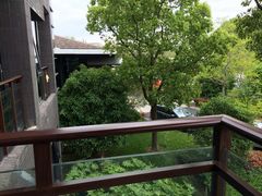 -上海怡沁园度假酒店