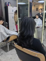 -藤野造型烫发染发