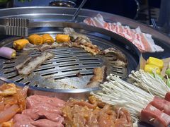 -哈哈碳都·牛肋条无限自助烤肉(宝龙店)