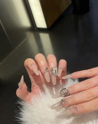 -斯馨·健康美甲美睫