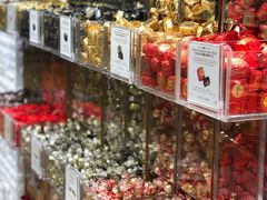 零售区-VENCHI 闻绮(北京国贸商城店)