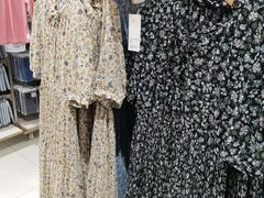 -优衣库(广州天河领展广场店)