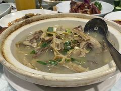 -天宫南铂玫瑰园酒店