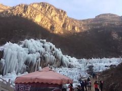 -大平台龙居瀑布旅游区