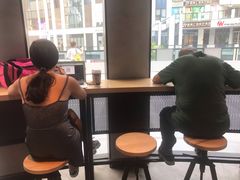 -瑞幸咖啡(三里屯SOHO-6号楼店)