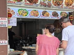 -东海岸人工湖美食村