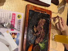 -海维克牛排馆HIGHWIC(右岸环宇坊店)