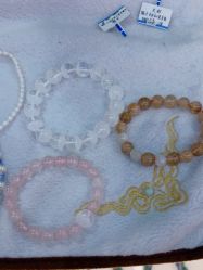 -灵彩珠宝(朗香街店)