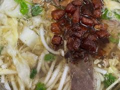 -花溪王记牛肉粉(四季花溪商场店)