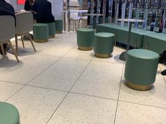 -奈雪的茶(亨特国际广场店)