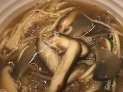 -萨拉伯尔(燕莎友谊商城店)