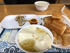 -冰泉豆浆馆(阳朔店)