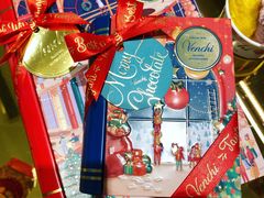 -VENCHI 闻绮(北京国贸商城店)