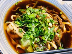 -五度翠清大同刀削面