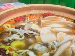 -菌小白火锅(时尚天河店)