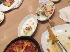 -必胜客(新中纬店)