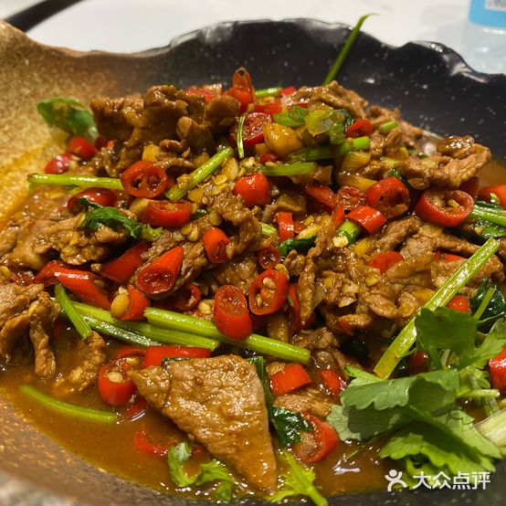 湘箪阁湘菜馆(万达店)